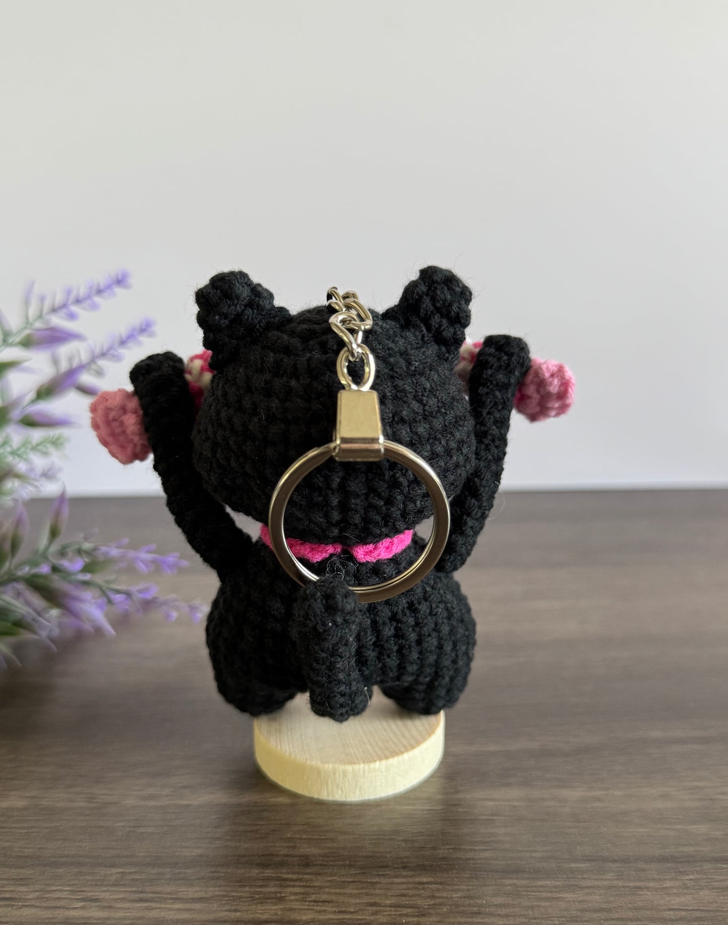 Black Cat with Pink Fishes Kaychain