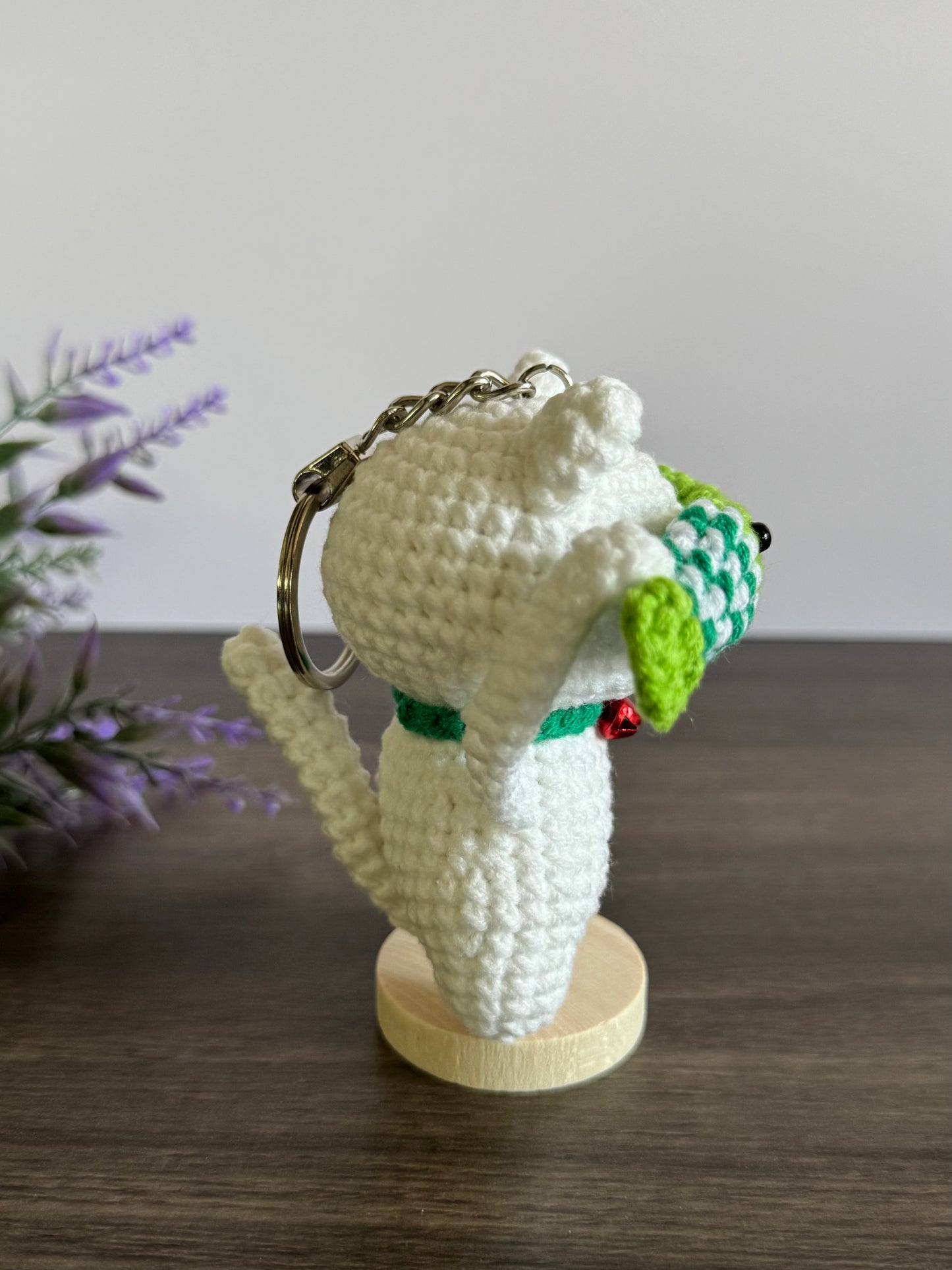 White Cat with Green Fishes Keychain