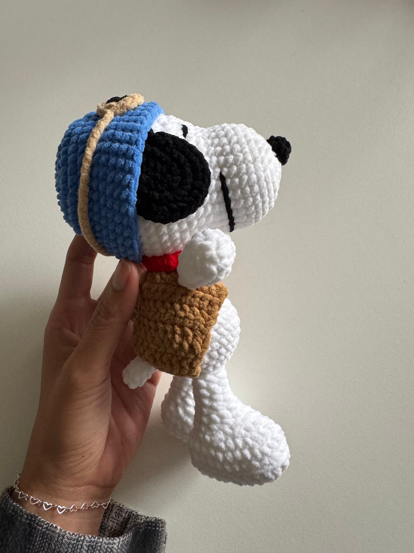 Pilot Snoopy Crochet Plushie