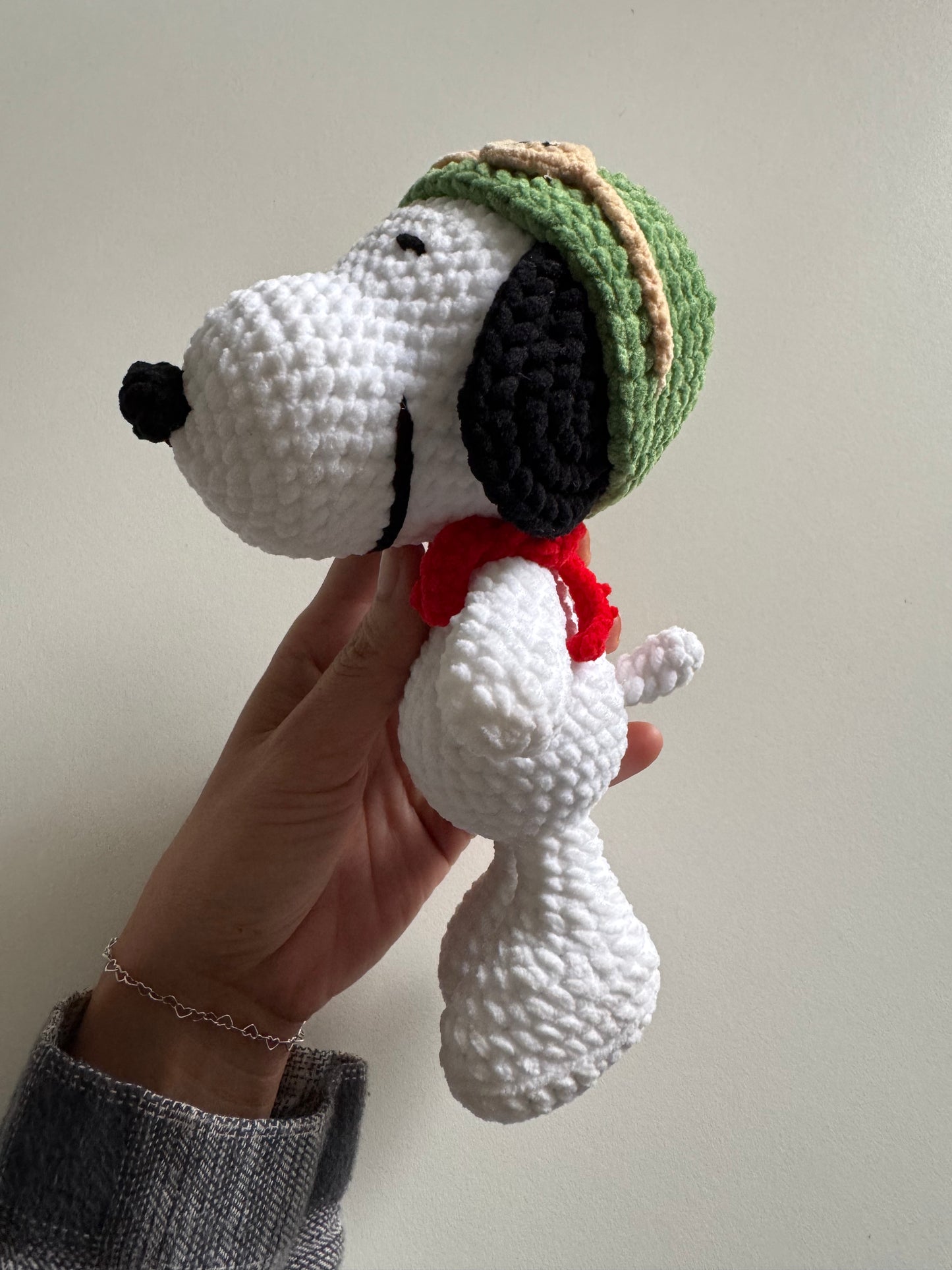 Pilot Snoopy Crochet Plushie